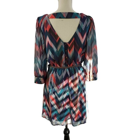 As U Wish Chevron Print Peek-a-boo Back A-Line Slip Lined Dress – Size Medium - Picture 6 of 16